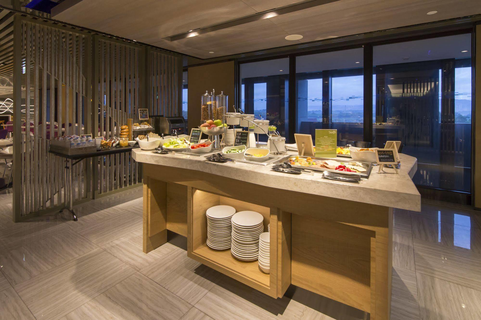 Готель Aloft Taipei Beitou Екстер'єр фото